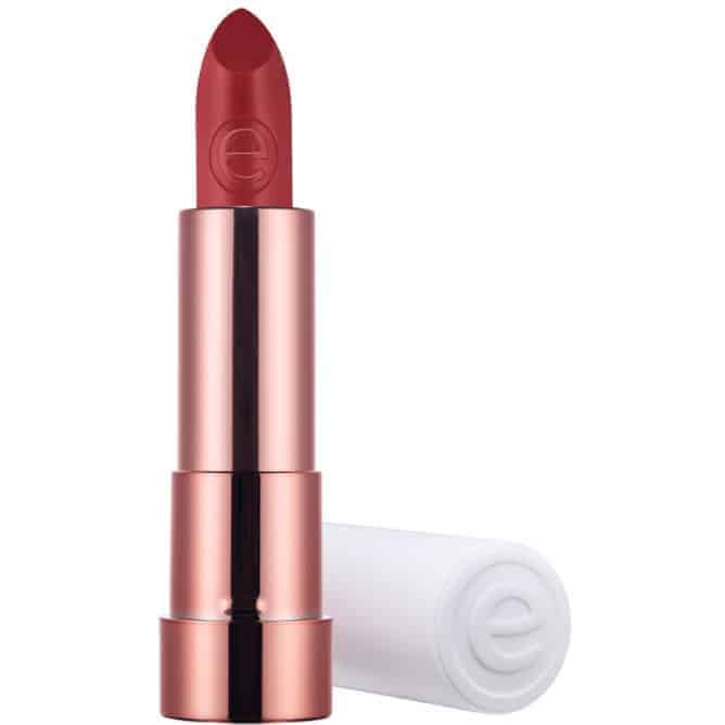 ESSENCE THIS IS ME. LIPSTICK 24