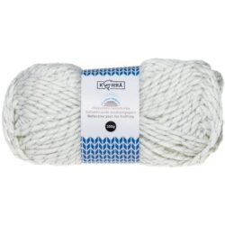 KehrÄ heijastava neulelanka valkoinen 100g KehrÄ heijastava neulelanka valkoinen 100g
