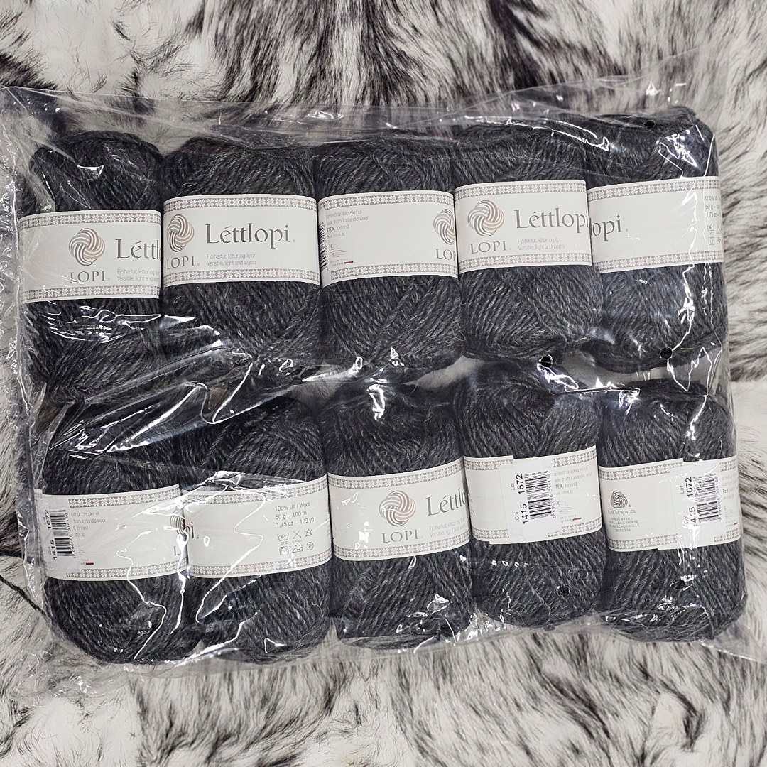 ISTEX LETTLOPI 10-PAK VILLALANKA TUMMA VIHERTÄVÄNHARMAA 50G (1415)