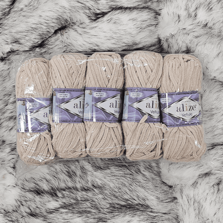 alize-velluto-100g-5-pak-vaalea-beige-310_0png ALIZE VELLUTO LANKA 5-PAK VAALEA BEIGE 100g (310)