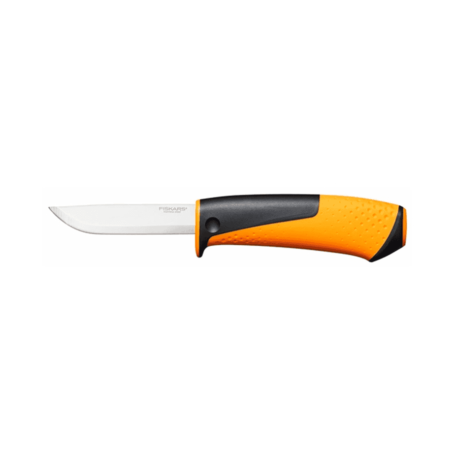 Fiskars kirvesmiehen yleispuukko teroittimella Fiskars kirvesmiehen yleispuukko teroittimella