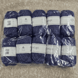 Istex lettlopi 10-pak villalanka 50g (9432) violetinsininen Istex lettlopi 10-pak villalanka 50g (9432) violetinsininen